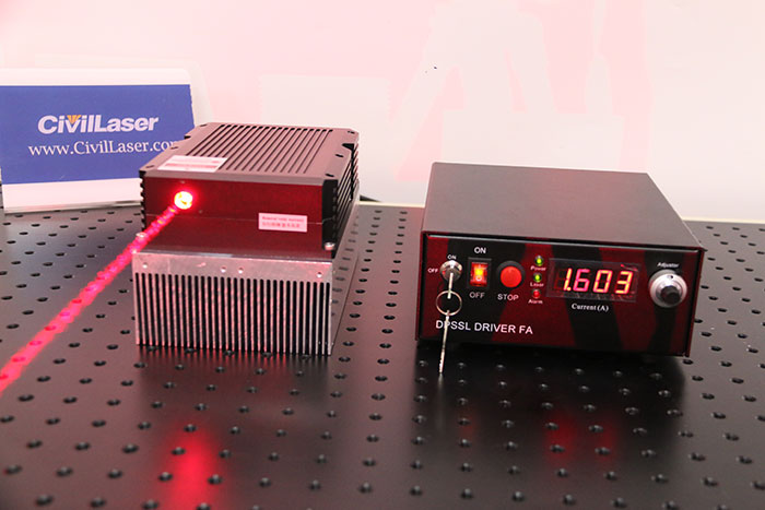 科学研究のための650nm 8W 高出力 赤色半導体レーザーシステム